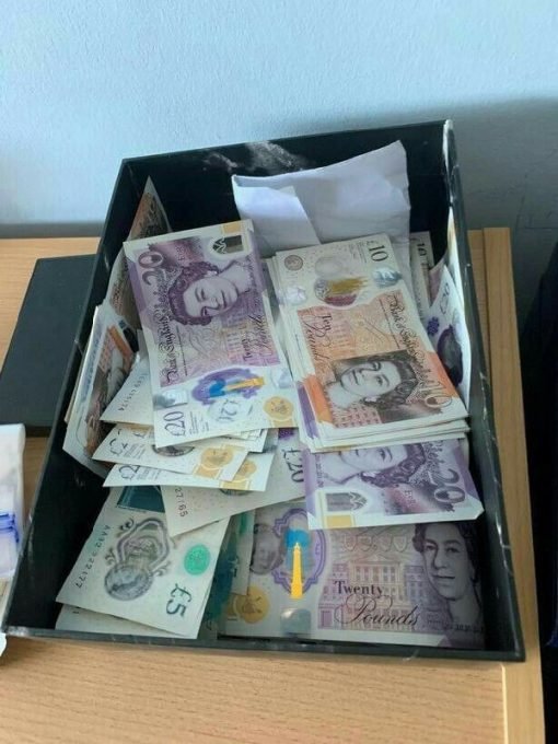 Buy Fake British Pounds